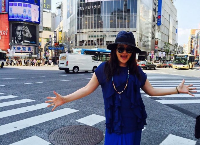 Т.Ариунаад “дурсамж дүүрэн залуу насныхан гэрэл зургийг фэнээс нь илгээжээ”